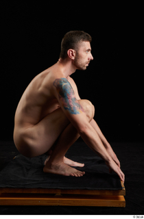 Trent  1 kneeling nude whole body 0007.jpg